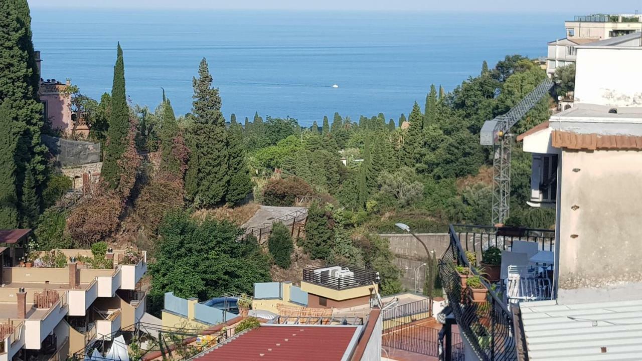 La Fontanella Apartment تاورمينا المظهر الخارجي الصورة